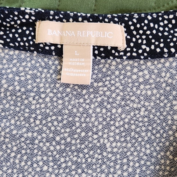 Banana Republic Blue Polka Dot V-Neck Sleeveless Stretchy Peplum Top size L - Picture 5 of 6